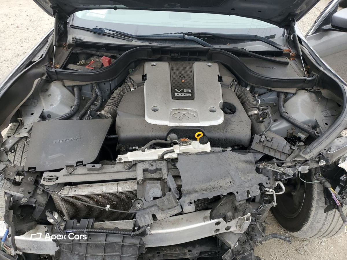 Infiniti G 2013