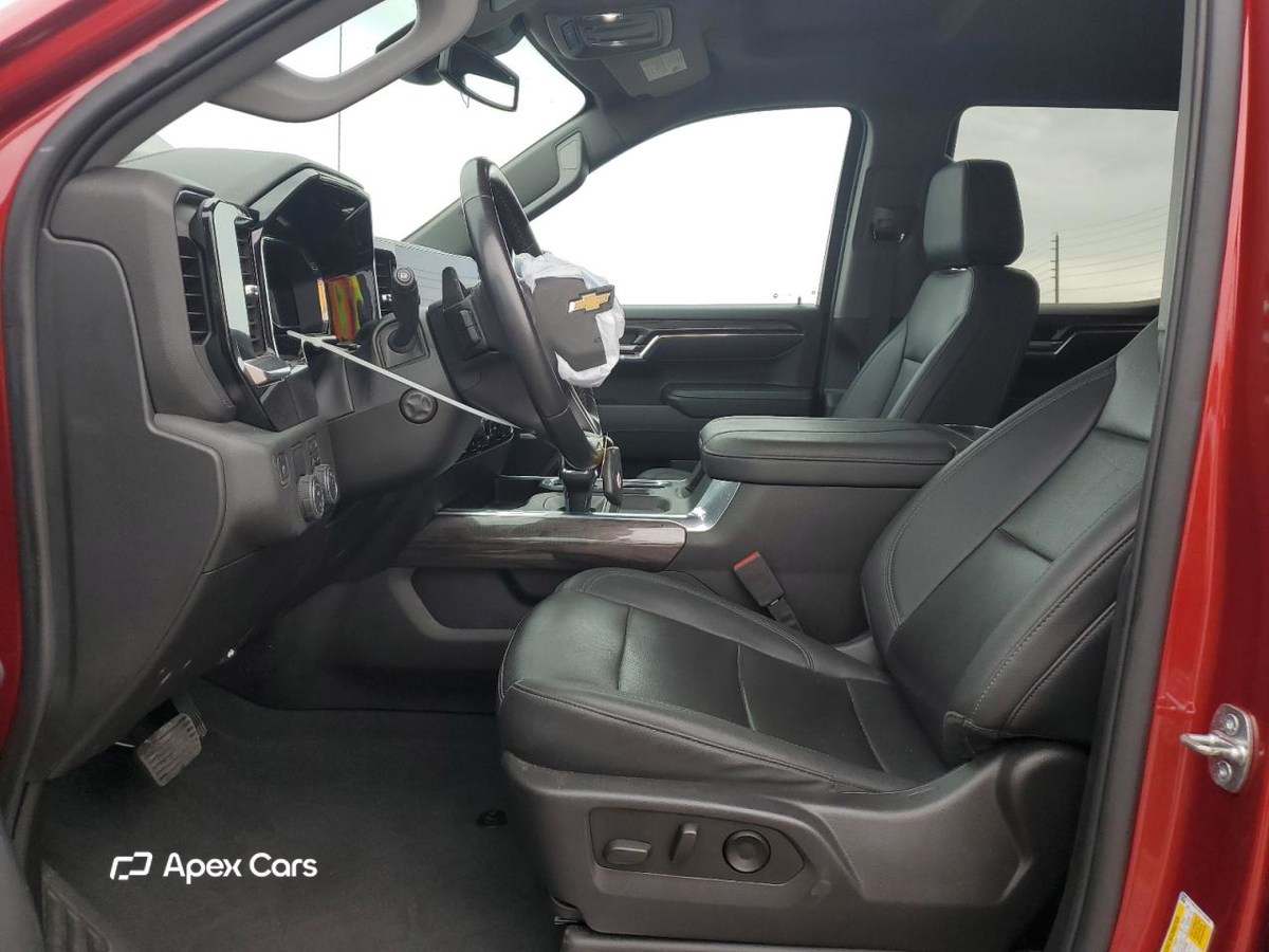 Chevrolet Silverado 2023