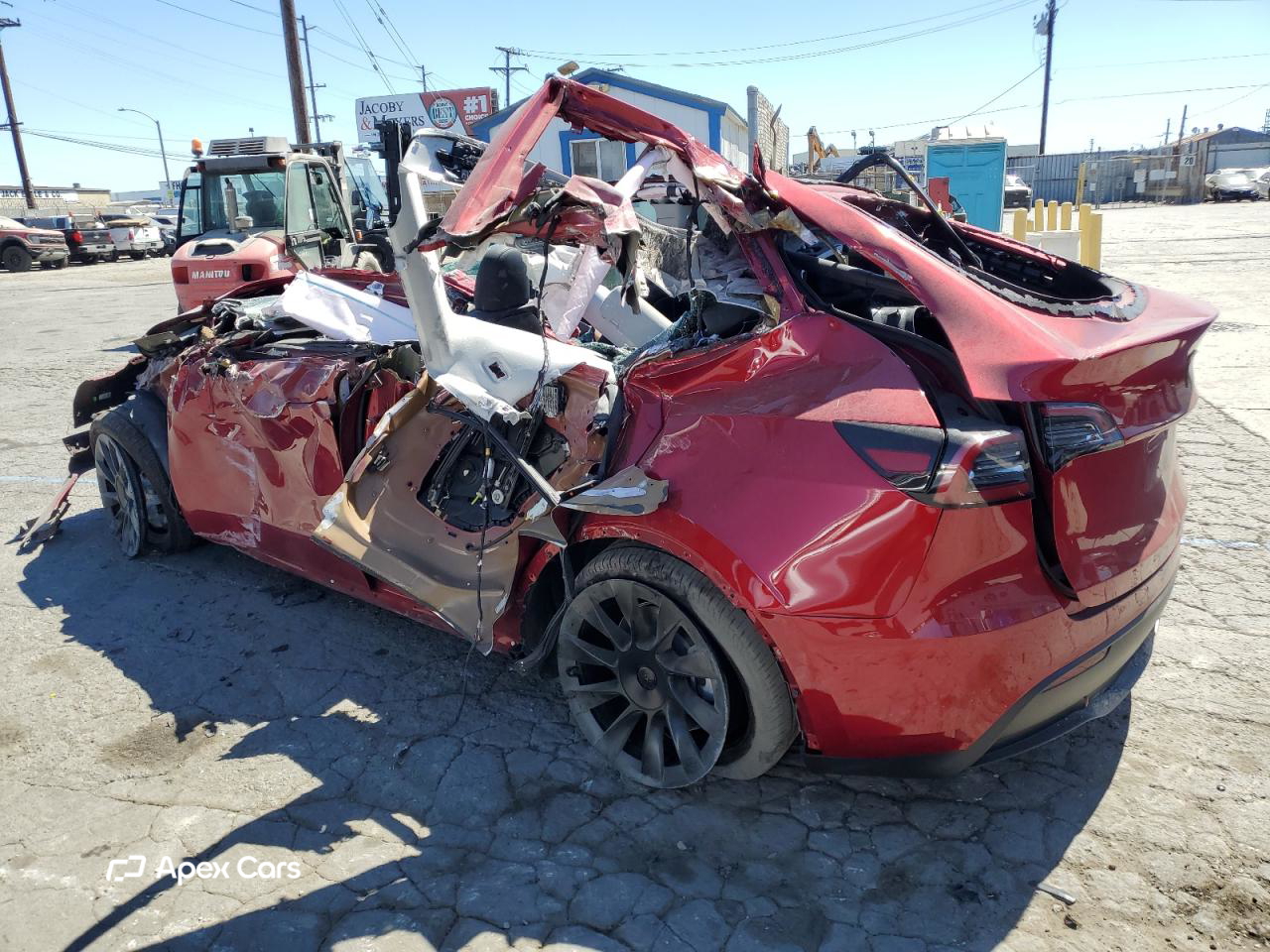 Tesla Model Y 2025