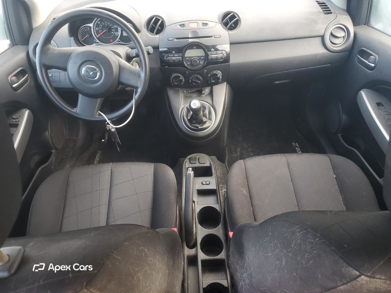 Mazda 2 2012