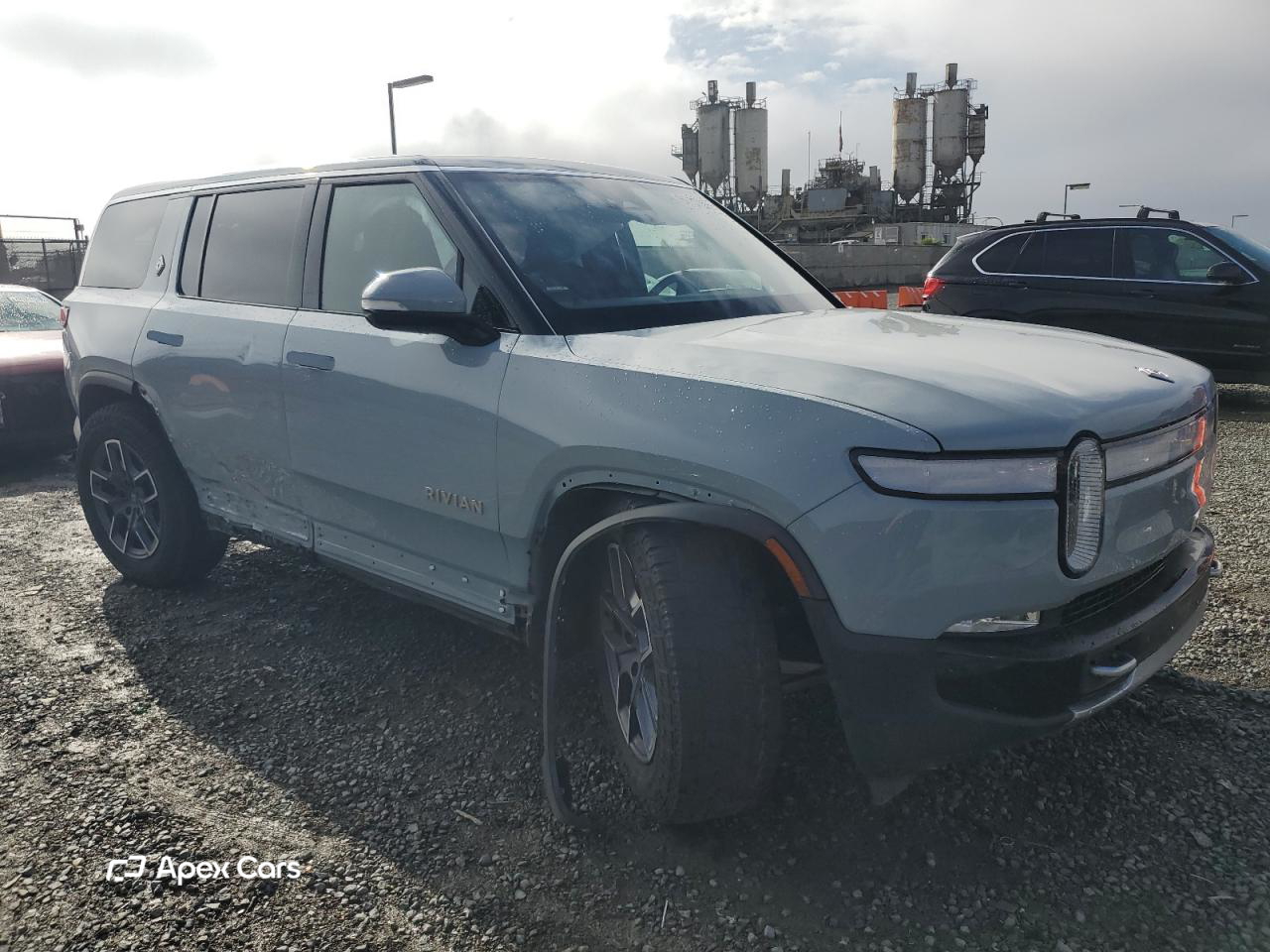 Rivian R1S 2023