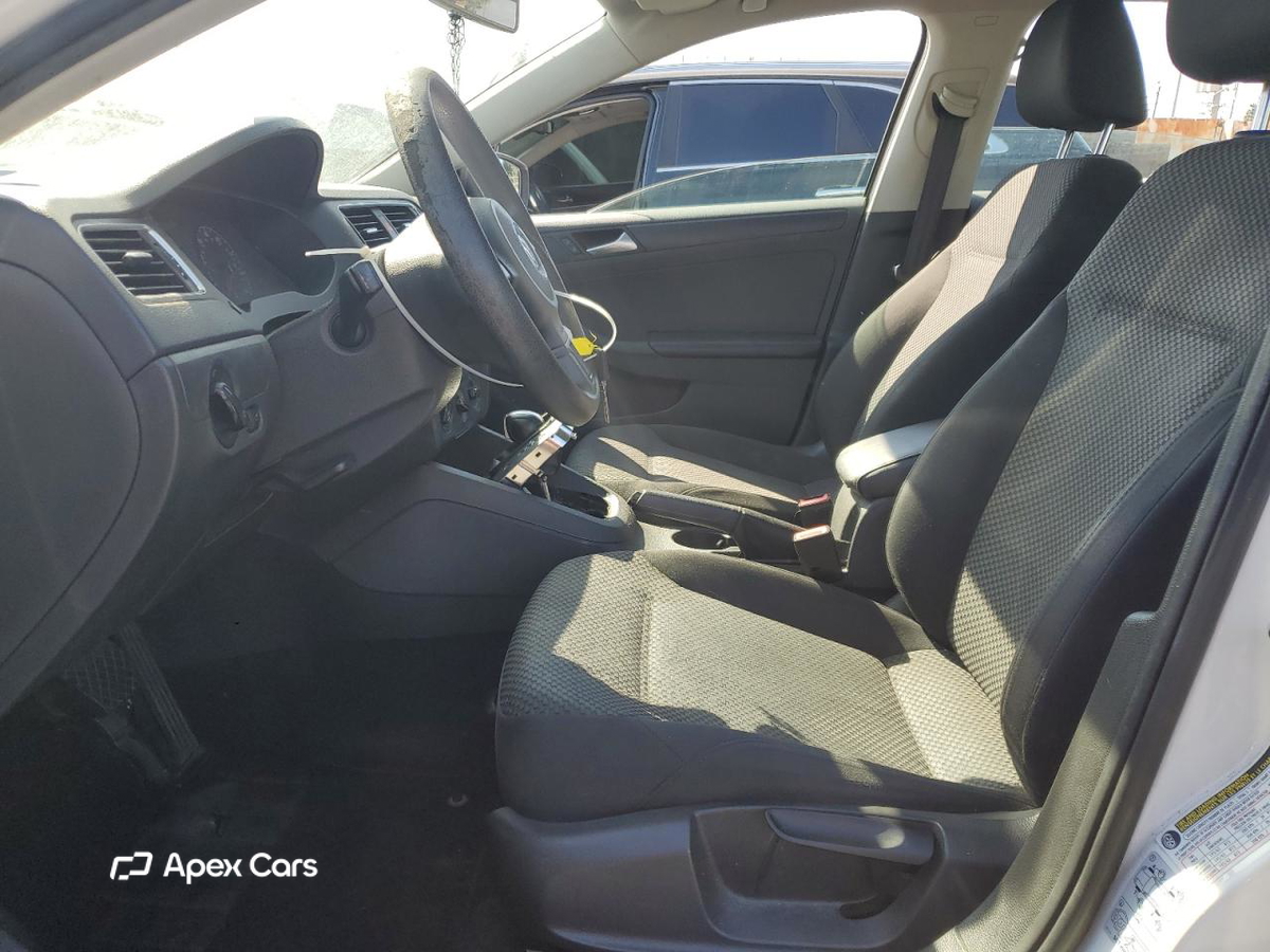 Volkswagen Jetta 2013
