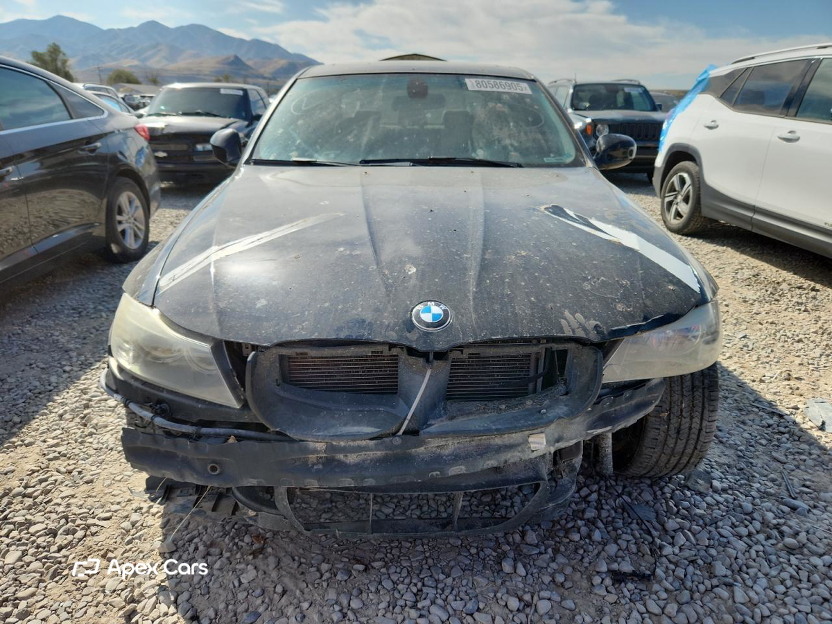 BMW Series 3 2011