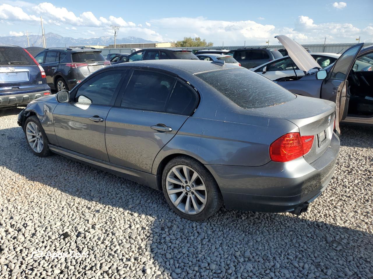 BMW Series 3 2011