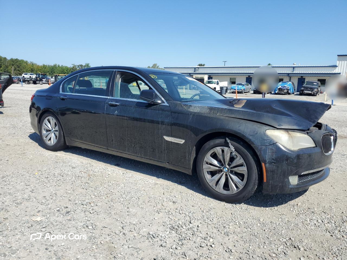 BMW Series 7 2011