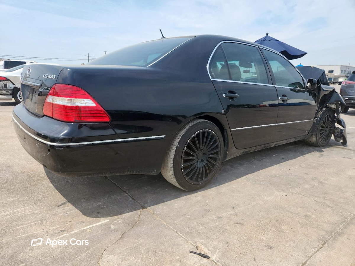 Lexus LS 2004