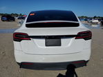 Tesla Model X 2023