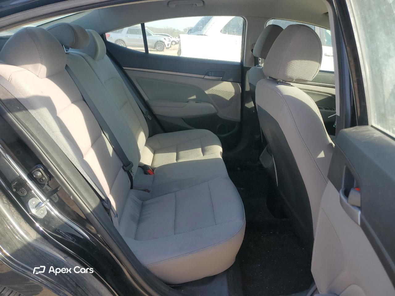 Hyundai Elantra 2018