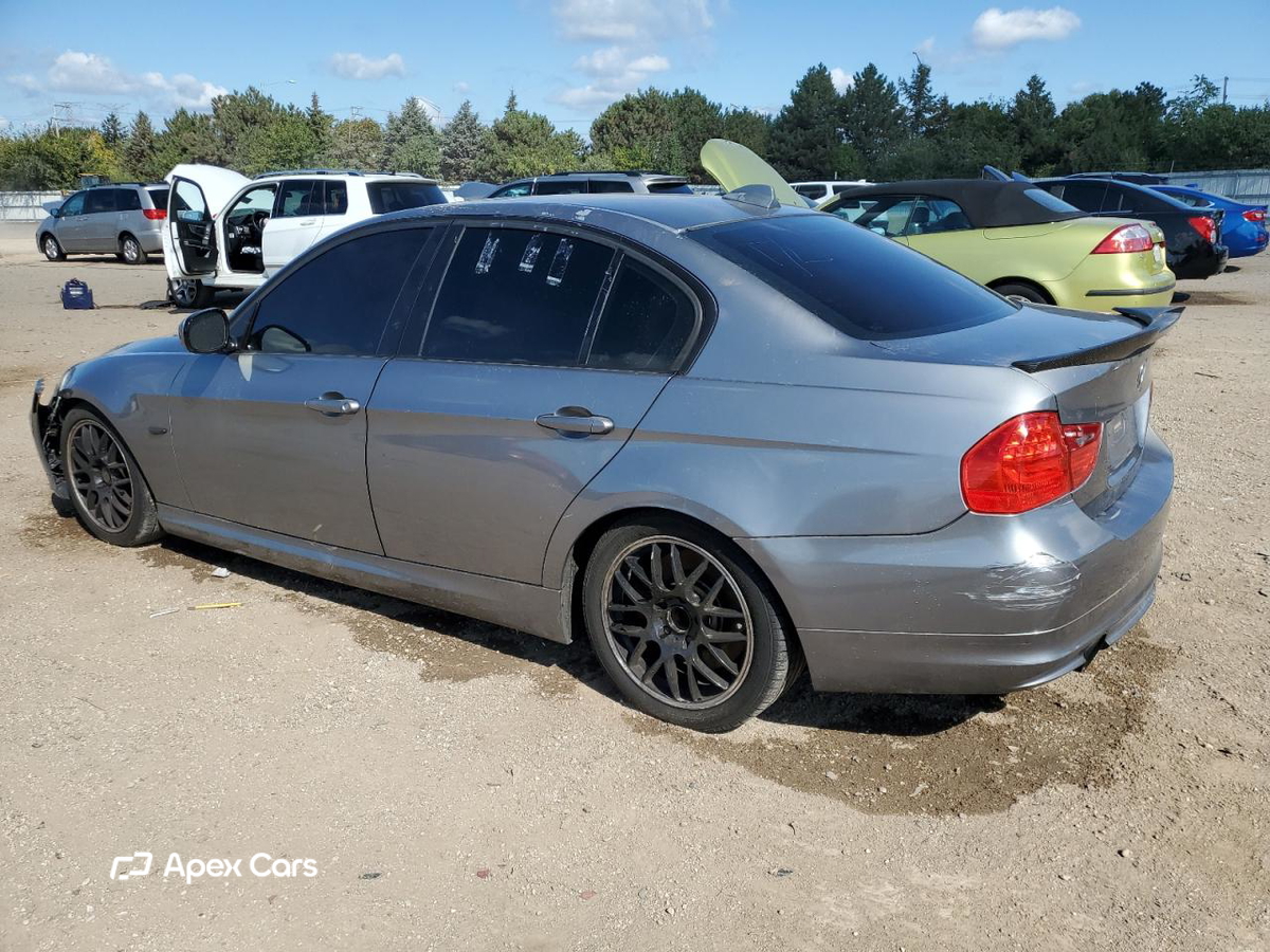 BMW Series 3 2009