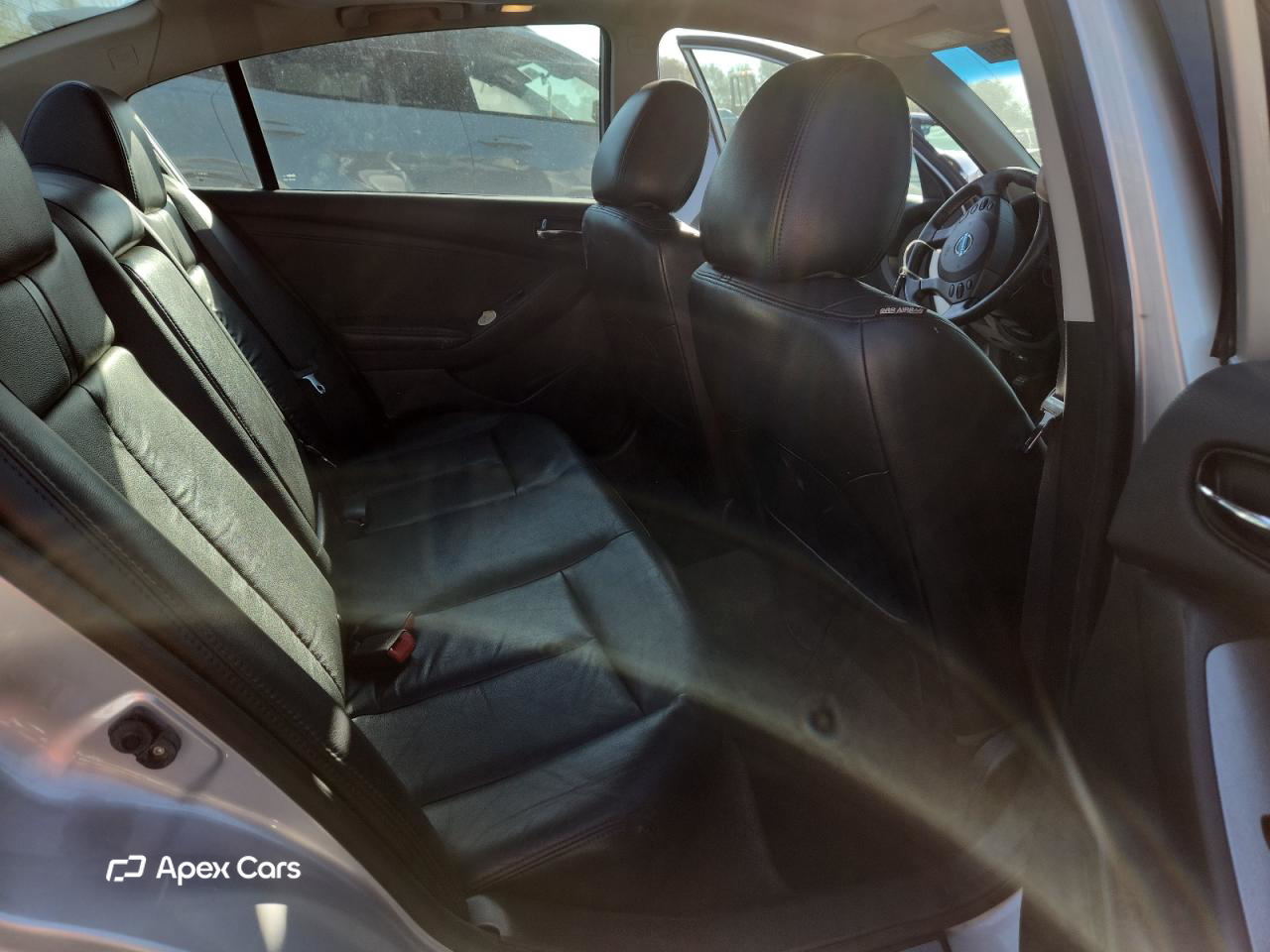 Nissan Altima 2012