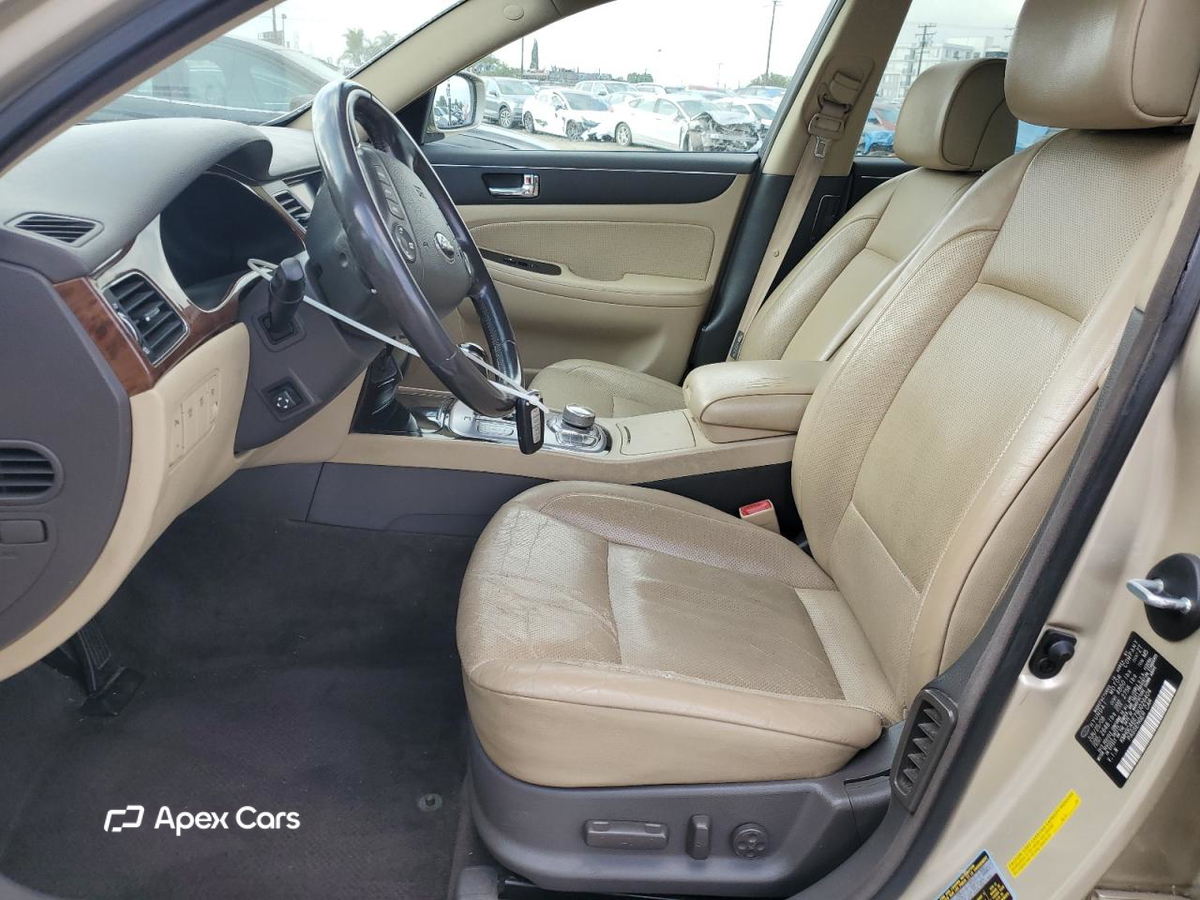 Hyundai Genesis 2009