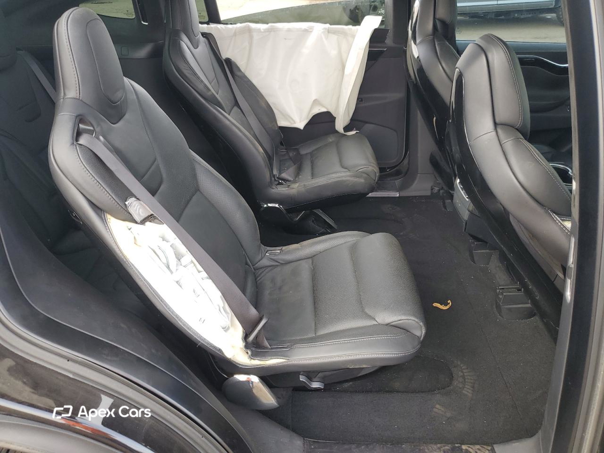 Tesla Model X 2016