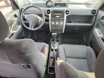 Scion xB 2005
