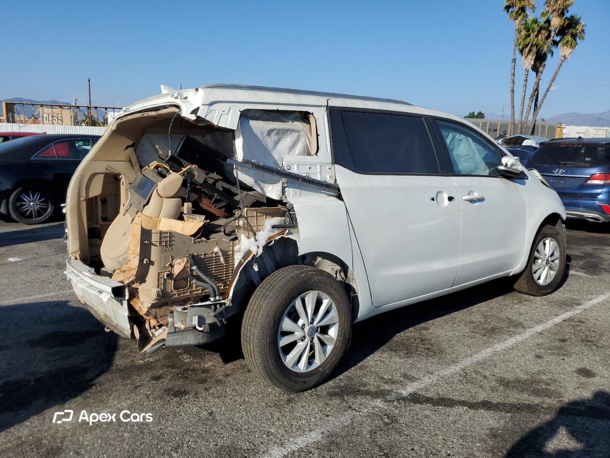 Kia Sedona 2016