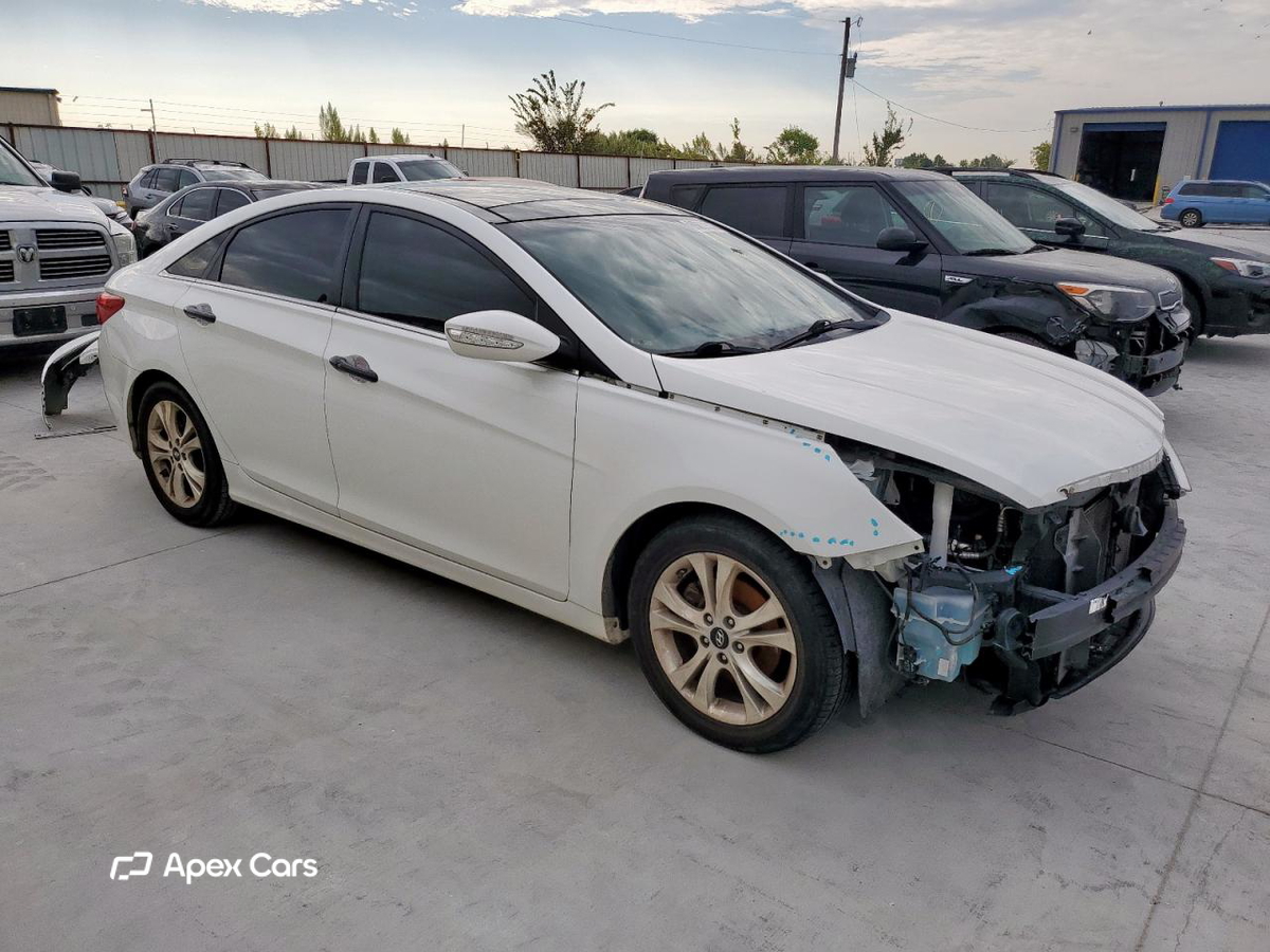 Hyundai Sonata 2012