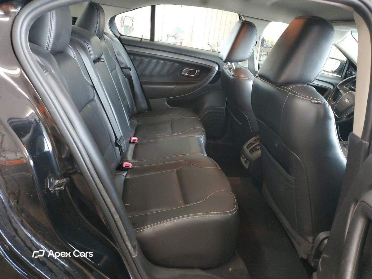 Ford Taurus 2011
