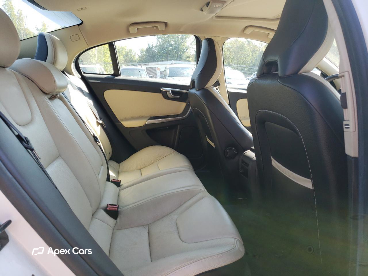 S60 2013