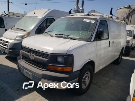 Chevrolet Express 2014 - Image 1 of 13