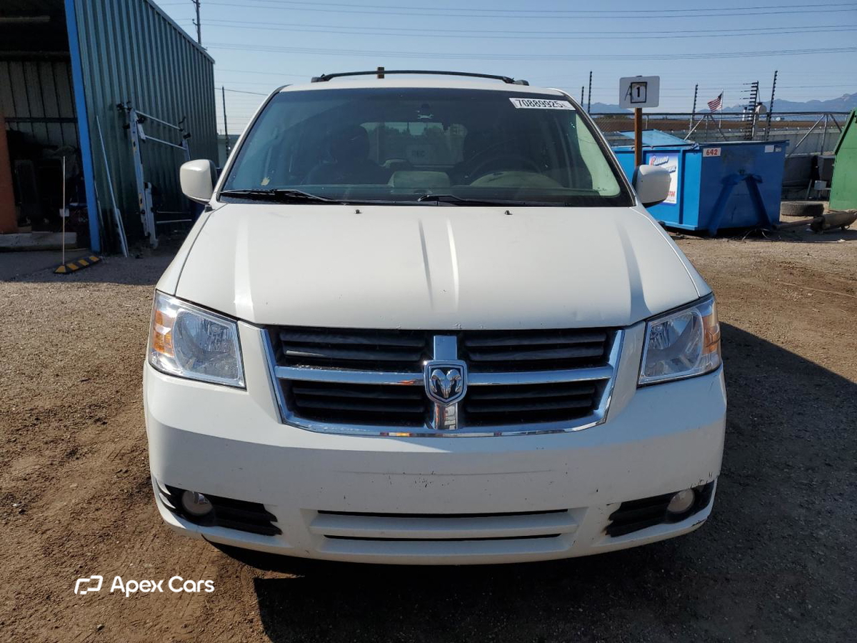 Dodge Caravan 2010