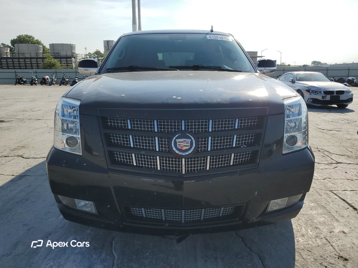 Cadillac Escalade 2014