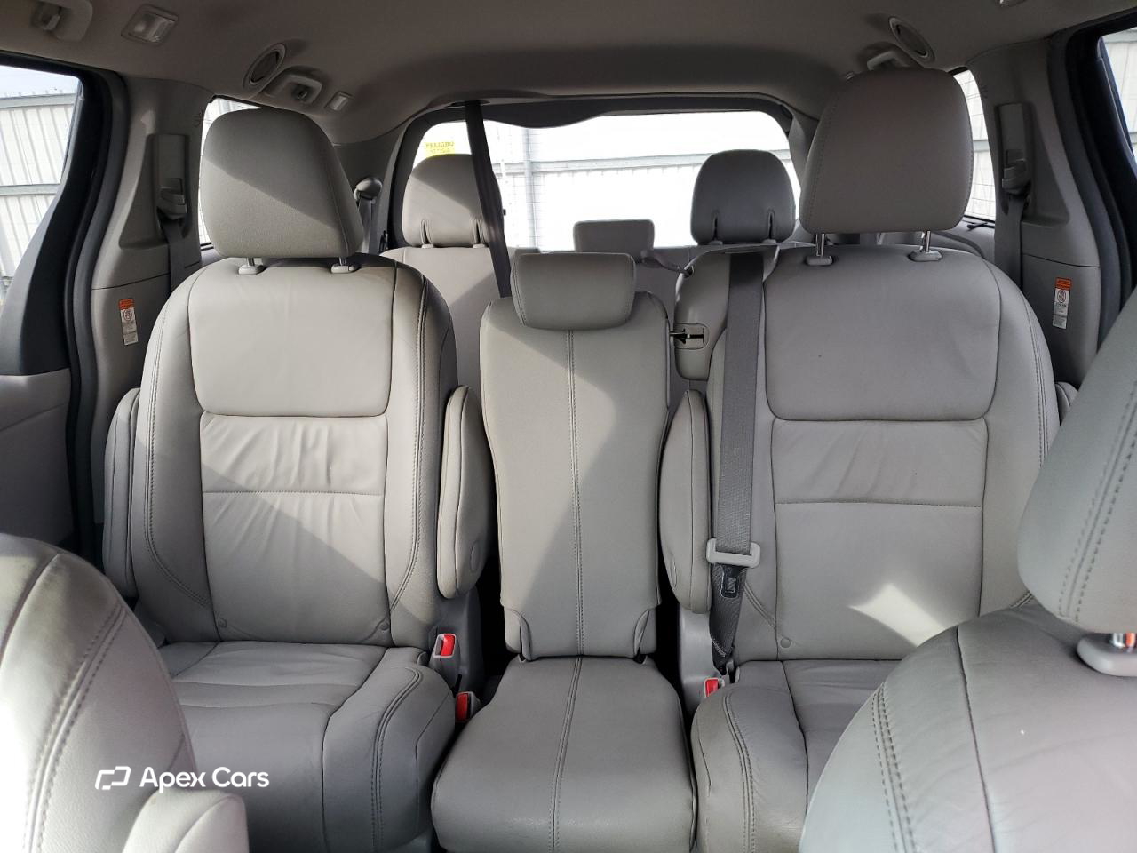 Toyota Sienna 2017