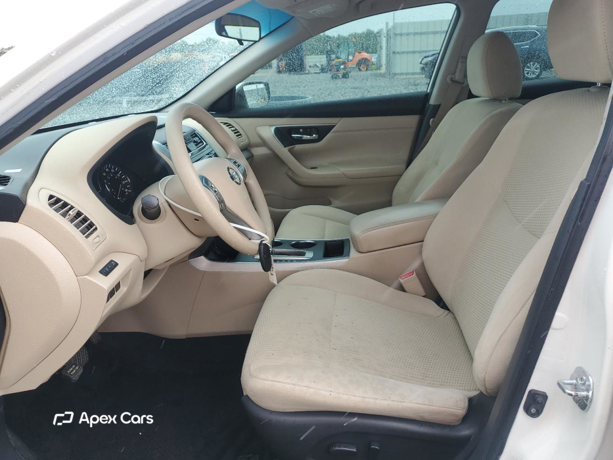 Nissan Altima 2015