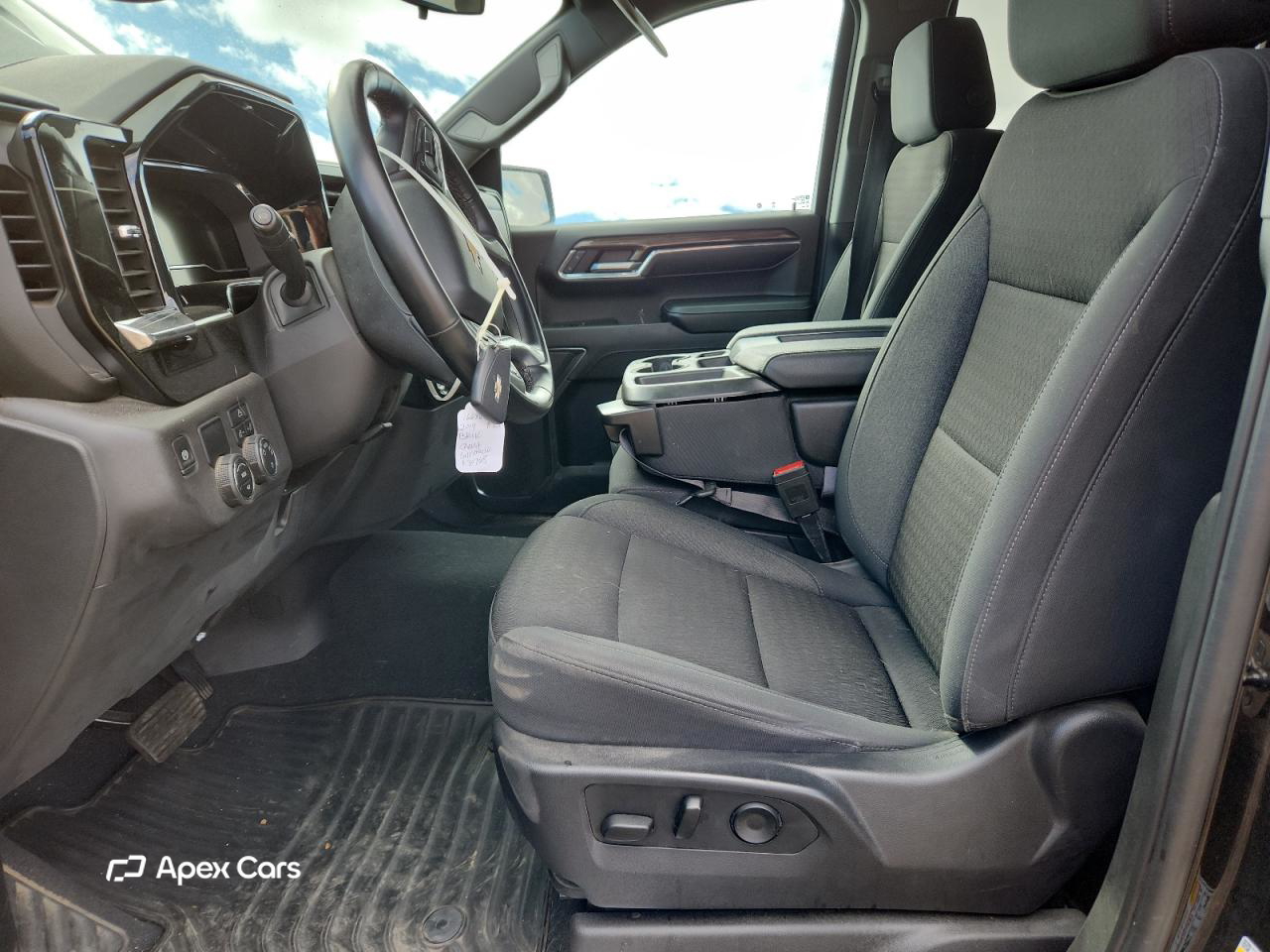 Chevrolet Silverado 2023