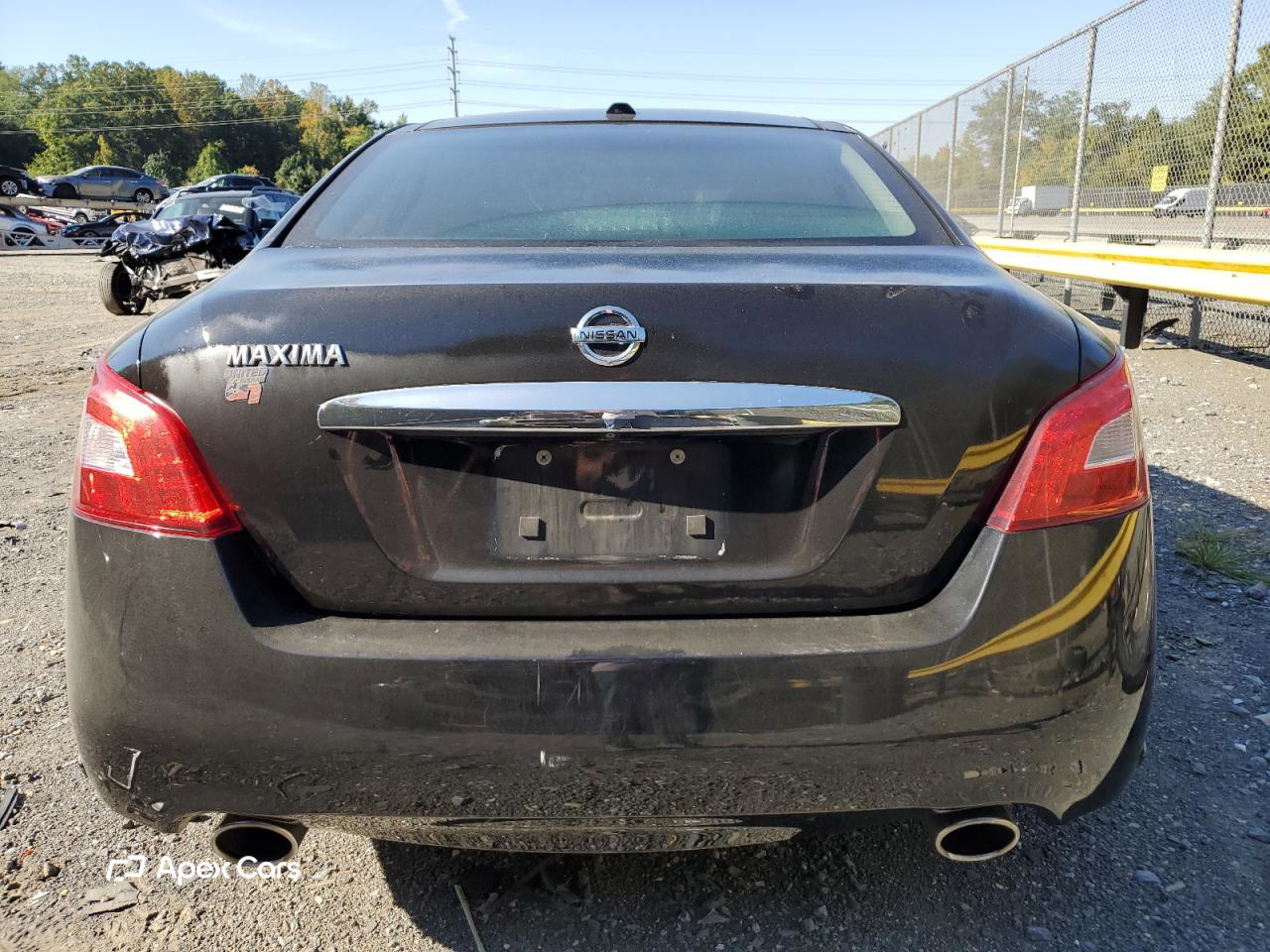 Nissan Maxima 2011