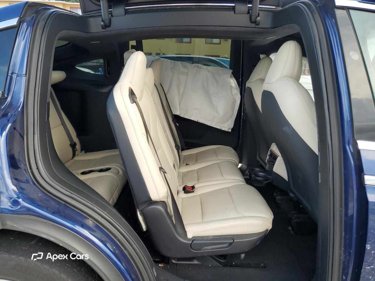 Tesla Model X 2020