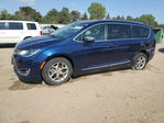 Chrysler Pacifica 2017