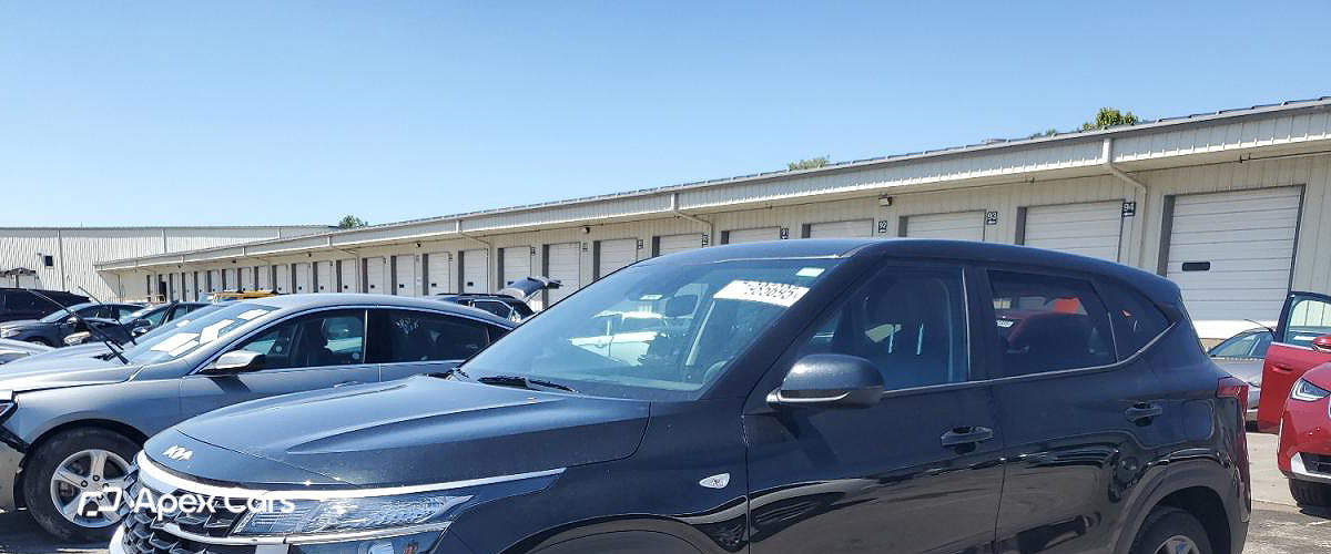 Kia Seltos 2024 - Image 1 of 12