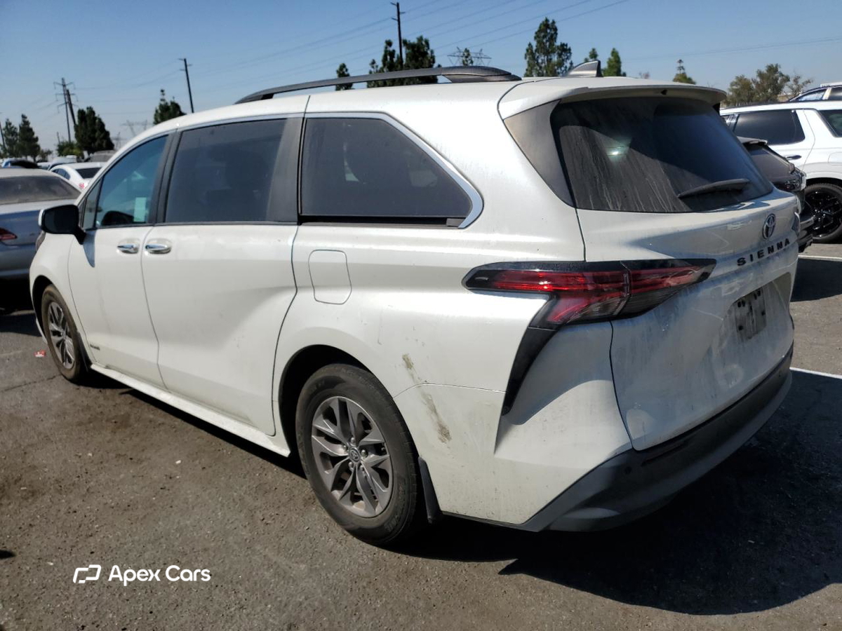Toyota Sienna 2021