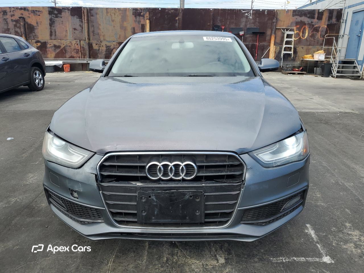 Audi A4 2014