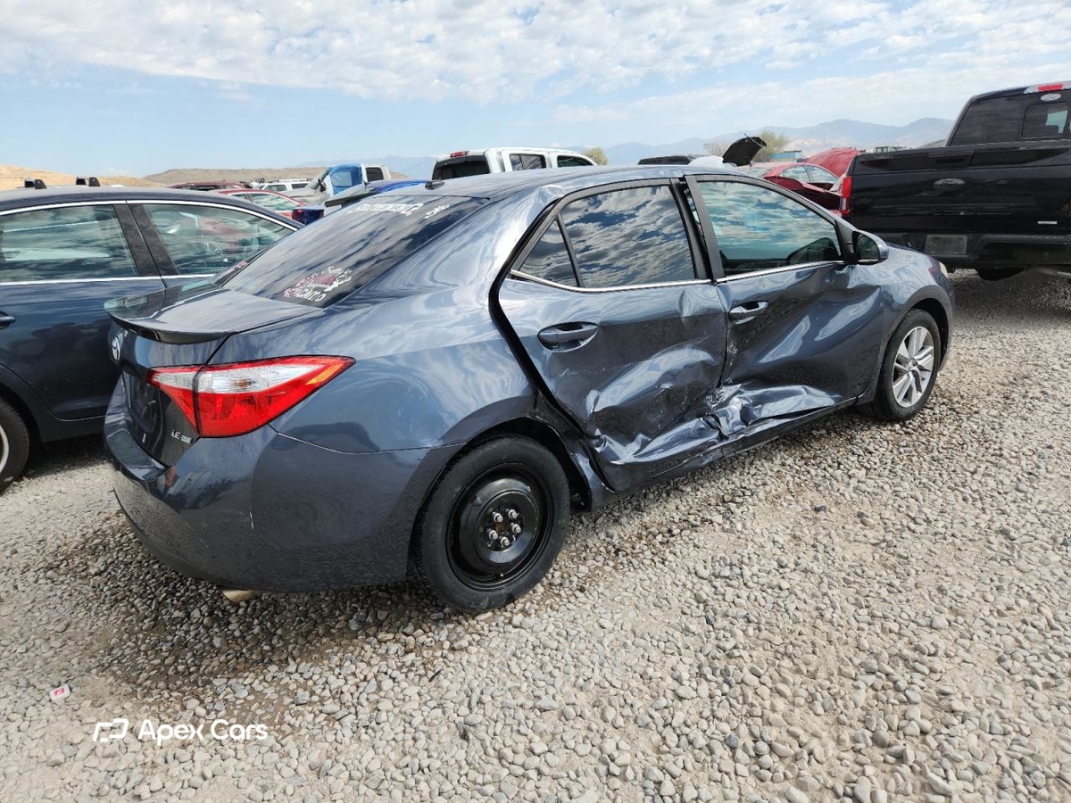 Toyota Corolla 2015