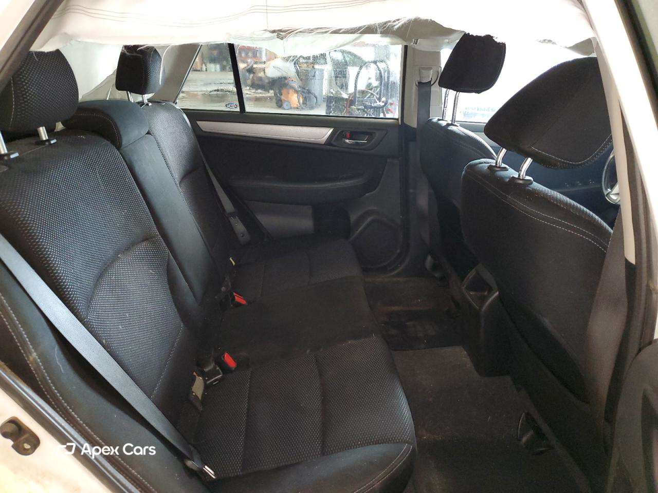 Subaru Outback 2016