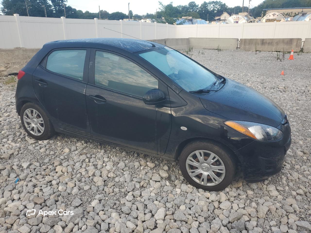 Mazda 2 2012
