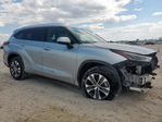 Toyota Highlander 2021
