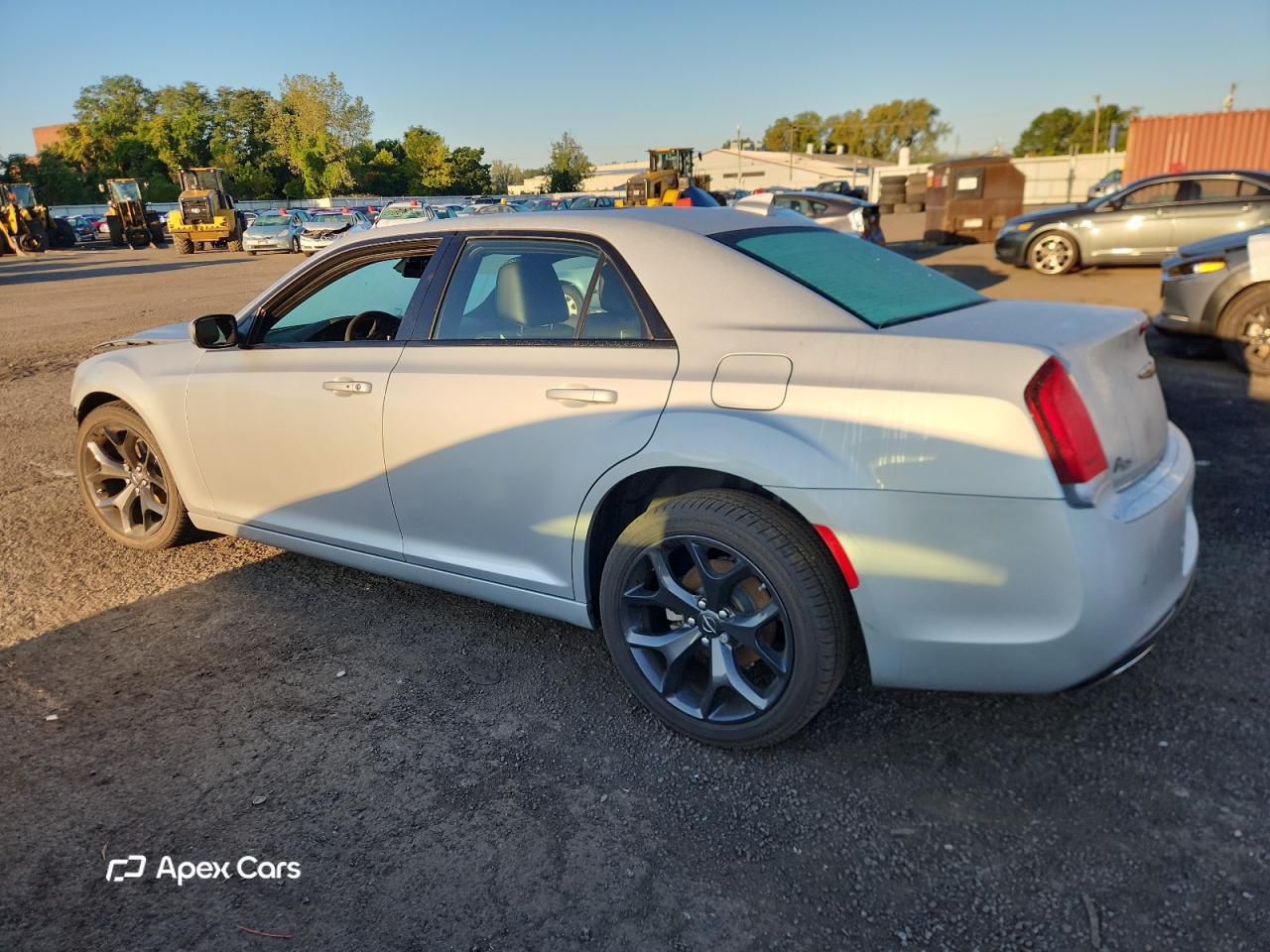 Chrysler 300 2023