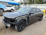 Chrysler 300 2021