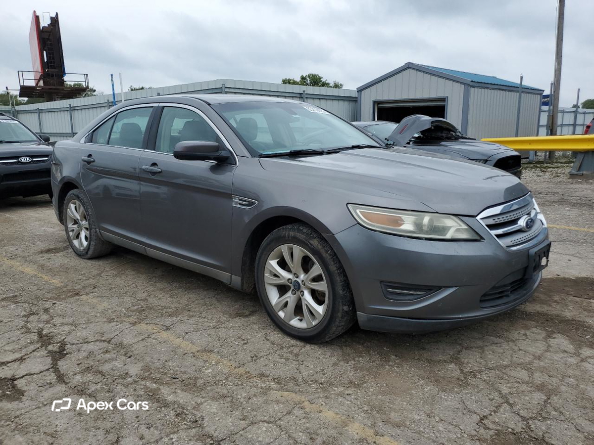 Ford Taurus 2011