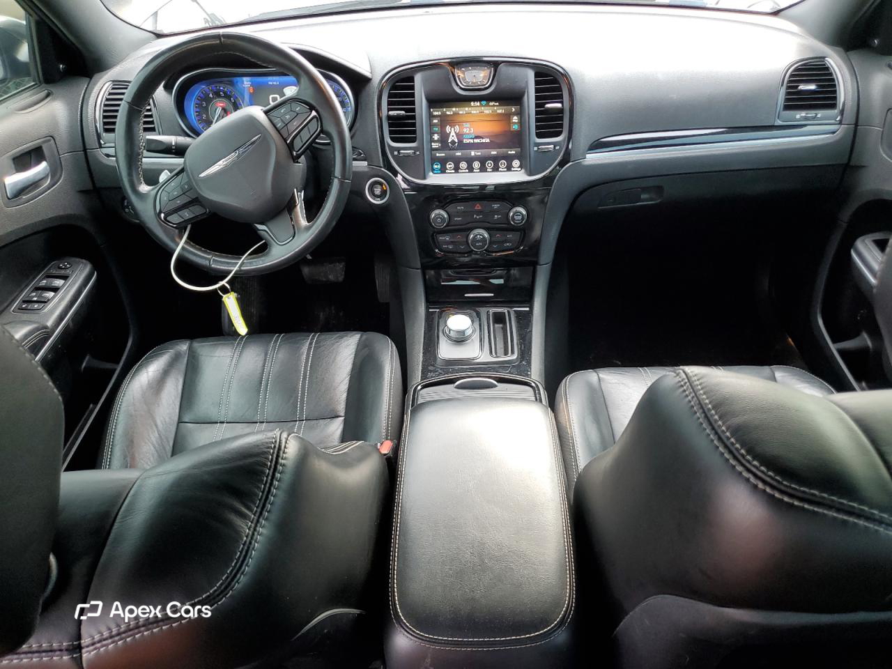 Chrysler 300 2021