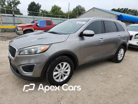 Kia Sorento 2017 - Image 1 of 14