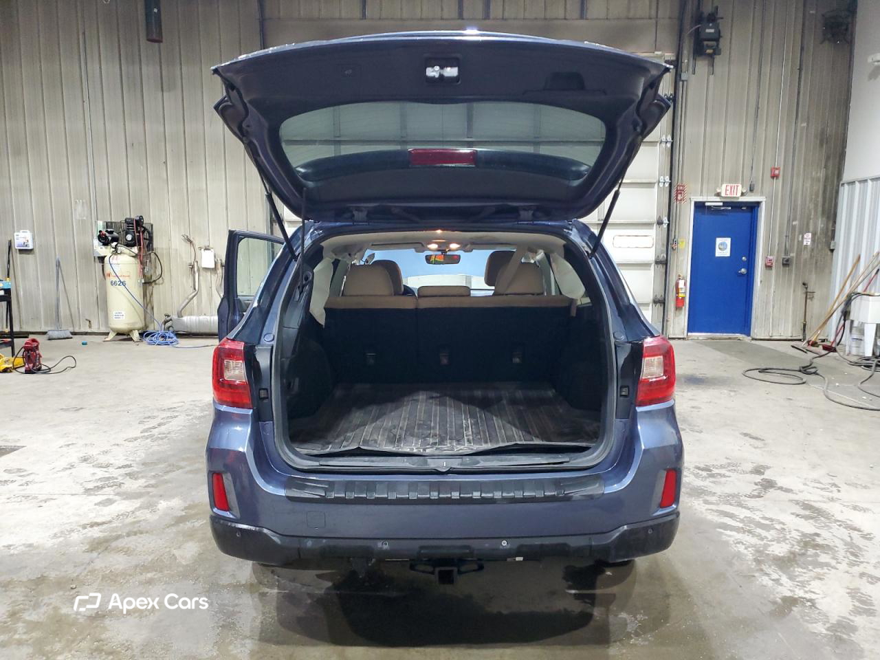 Subaru Outback 2017