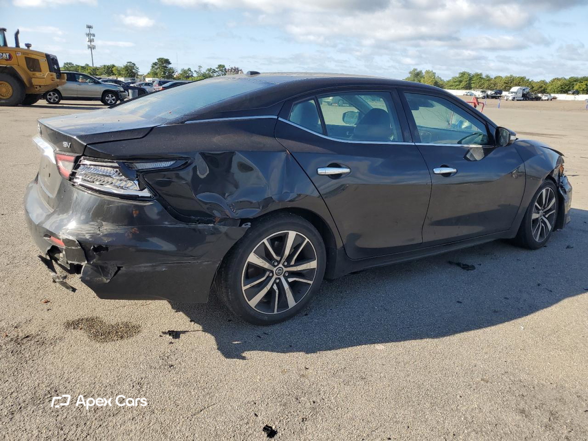 Nissan Maxima 2021