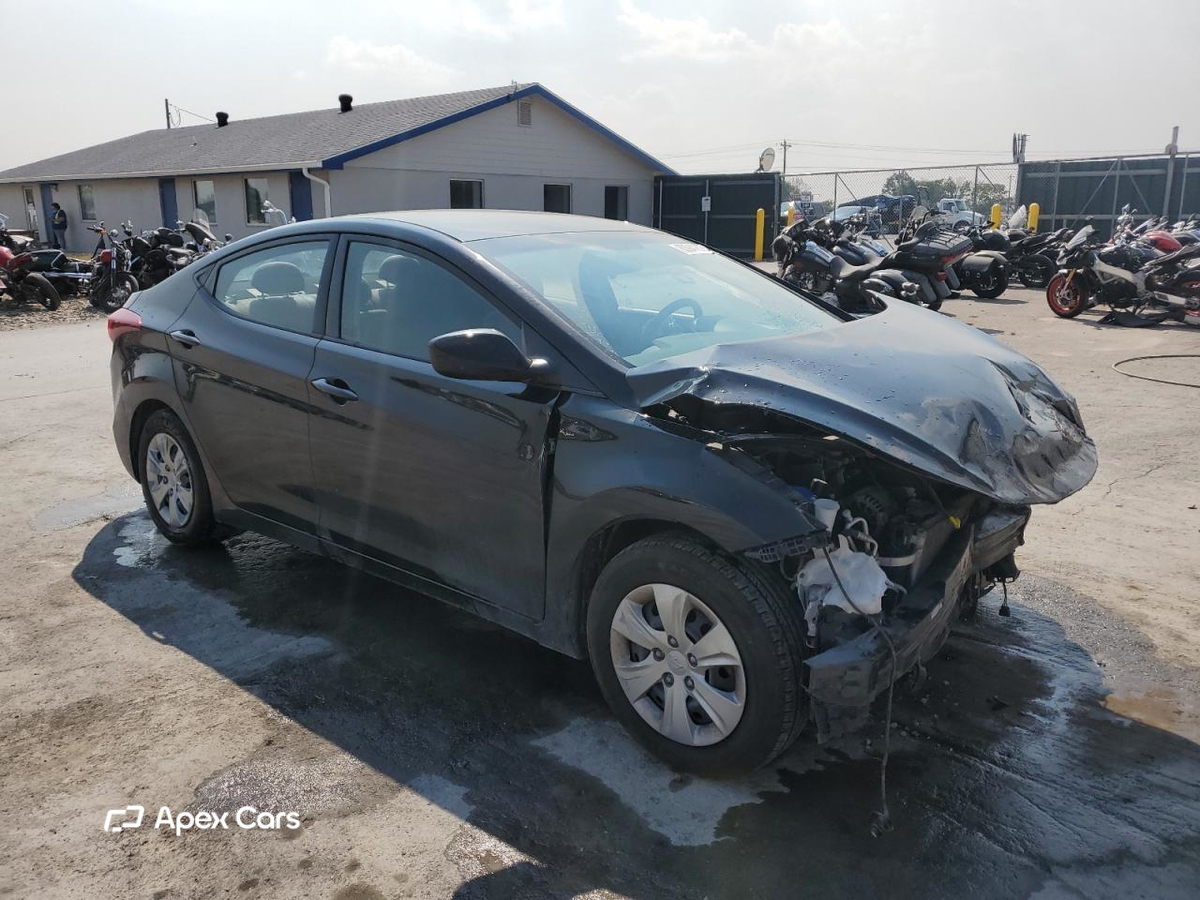 Hyundai Elantra 2016
