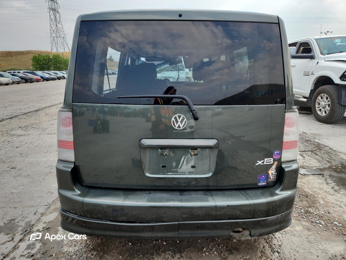 Scion xB 2005