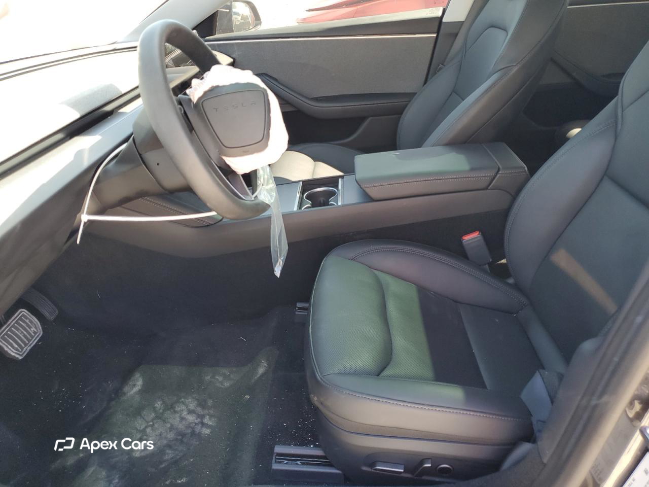 Tesla Model 3 2024