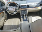 Lincoln MKZ 2010