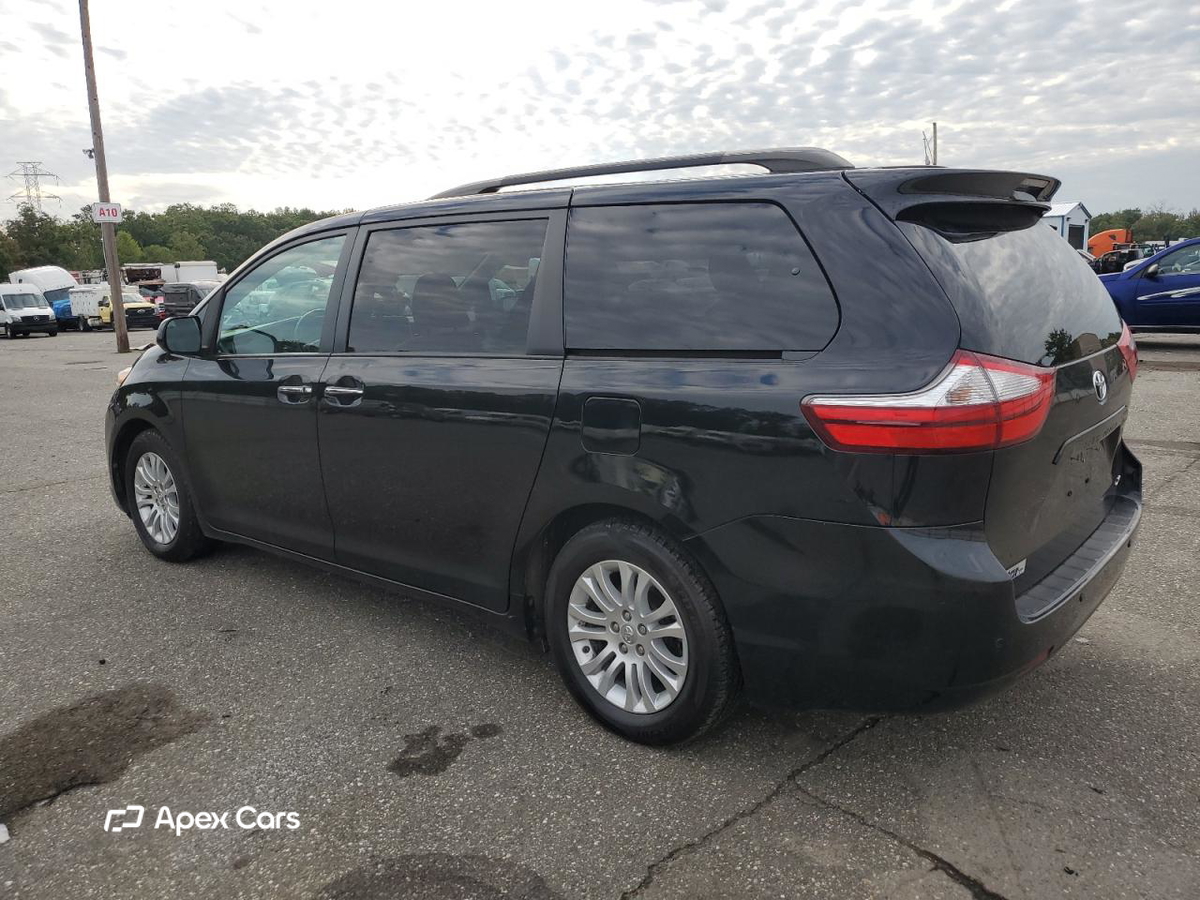 Toyota Sienna 2017