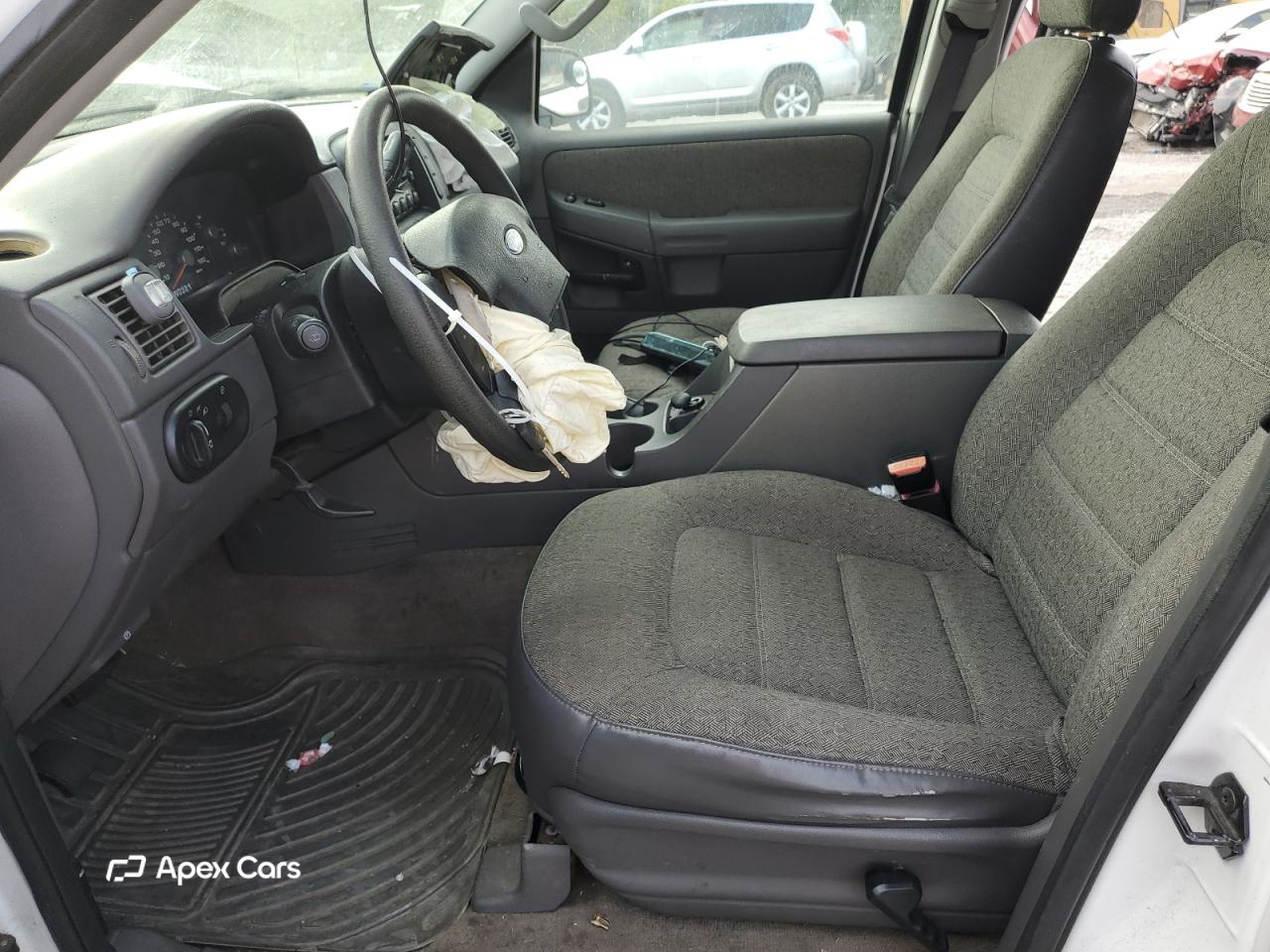Ford Explorer 2004